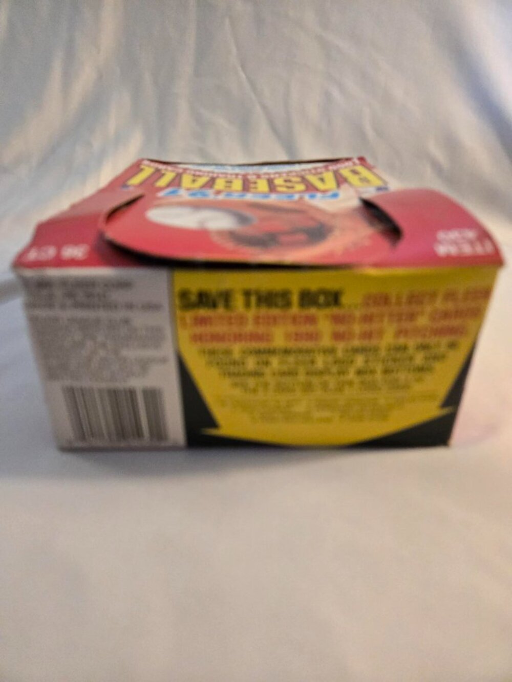 1991 Fleer Baseball Sealed Box. 36 Packs. Logo Stickers & Classic Cards - Picture 3 of 7